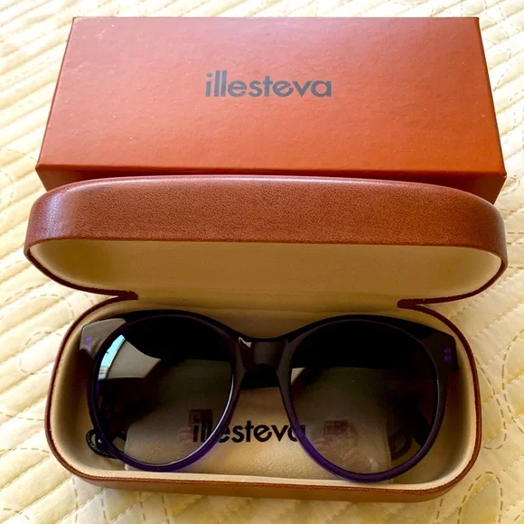 Illesteva | Accessories | Illesteva Sunglasses Eye Catching  display picture 1